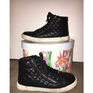 Steve Madden DECAF High Top Sneakers